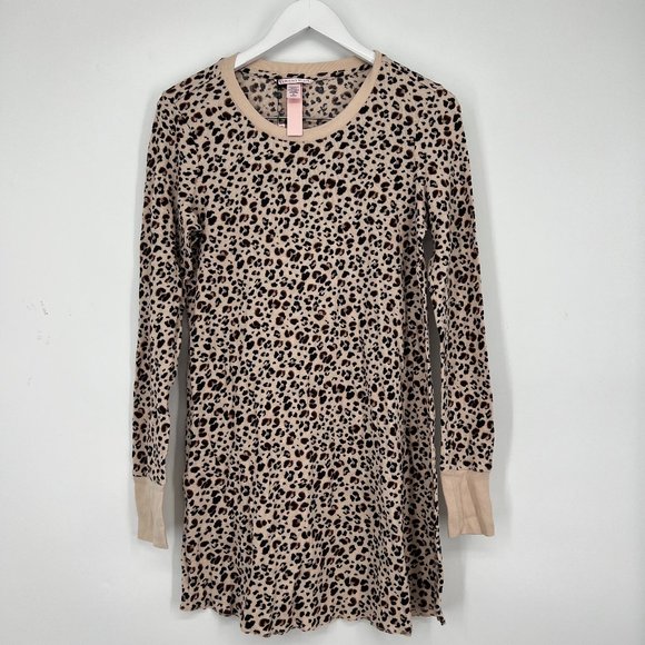Victoria's Secret Women's Mini Thermal Sleepshirt Holiday Spotty Leo Medium NWT - Picture 3 of 7